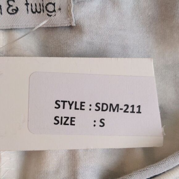 Snapdragon & Twig Small White Dress with Blue Splatter design, NEW - Picture 10 of 12